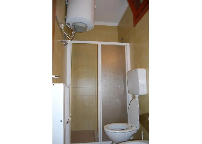 Apartmán Well-equipped 1 Bedroom Flat For Up To 6 Guests *